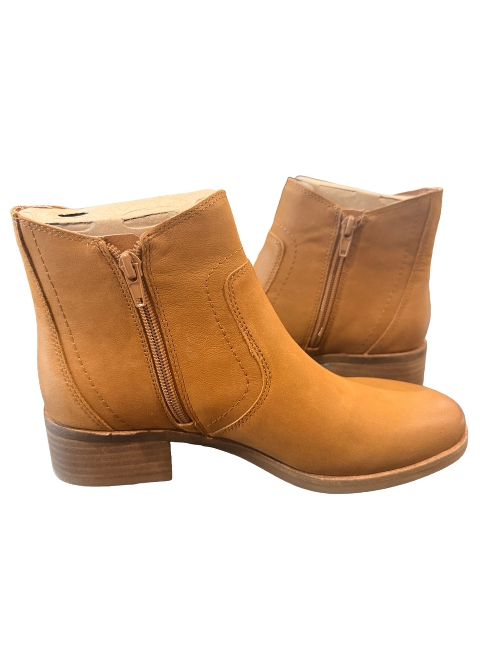 NIB-Lucky Brand Pattrik "Rich Saddle Davis" Leather Stack Heel Ankle Boots 7.5M - Picture 10 of 16